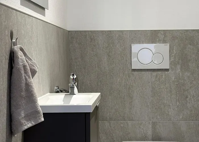 - New Opening - 12w13 *