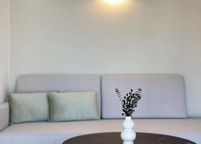 - New Opening - 12w13 דירה